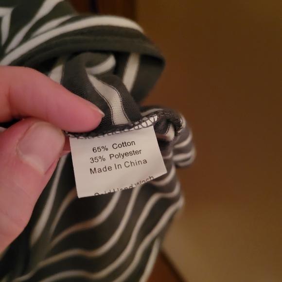 Soft striped tshirt - Picture 5 of 5